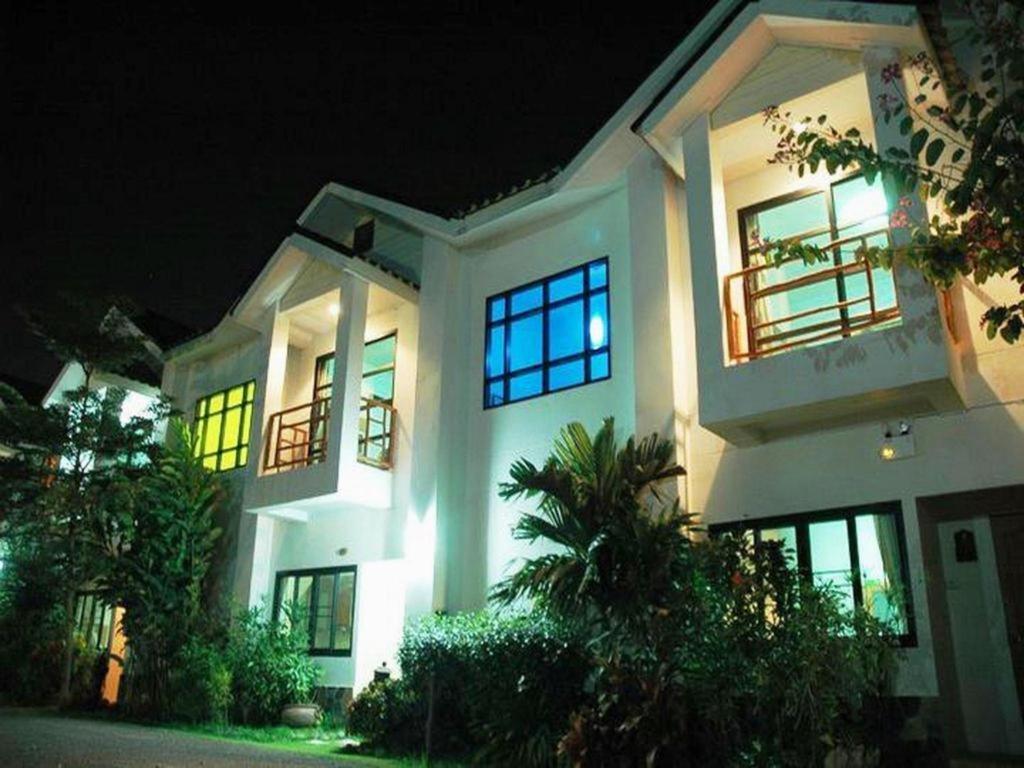 Chayada Garden House And Resort Nakhonratchasima Exterior foto